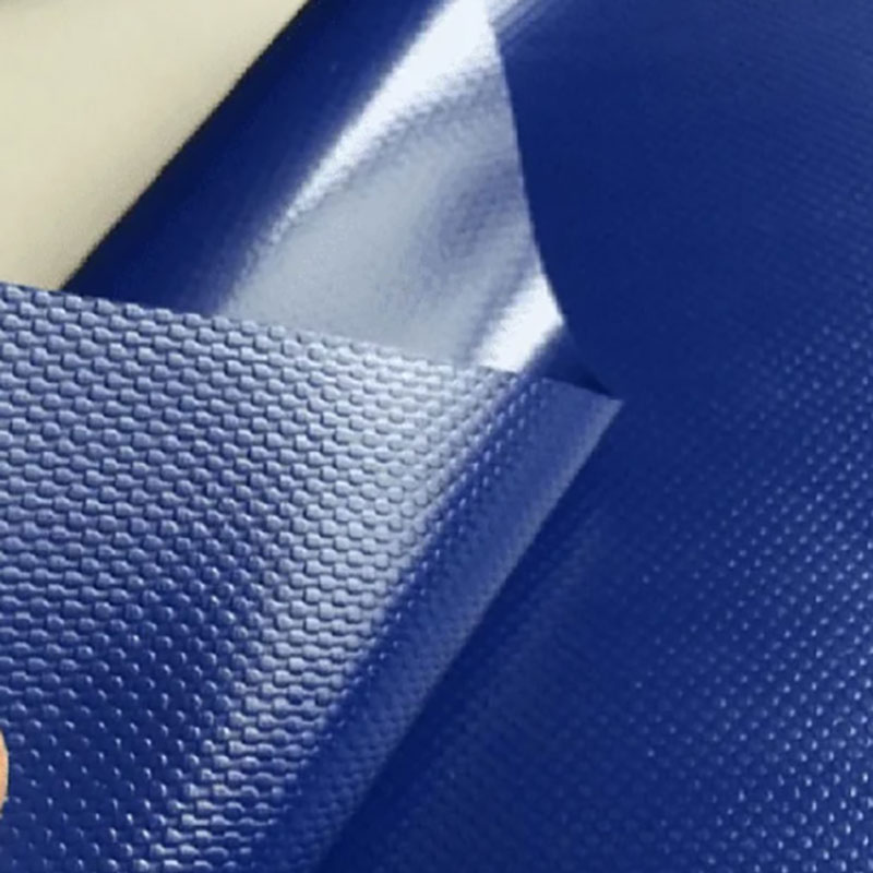 چرا برای تهیه چادرها از بوم روکش شده با روکش شده PVC استفاده می کنید؟